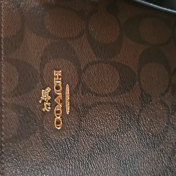 Authentic Coach Canvas Diaper Bag/Purse - Picture 4 of 9